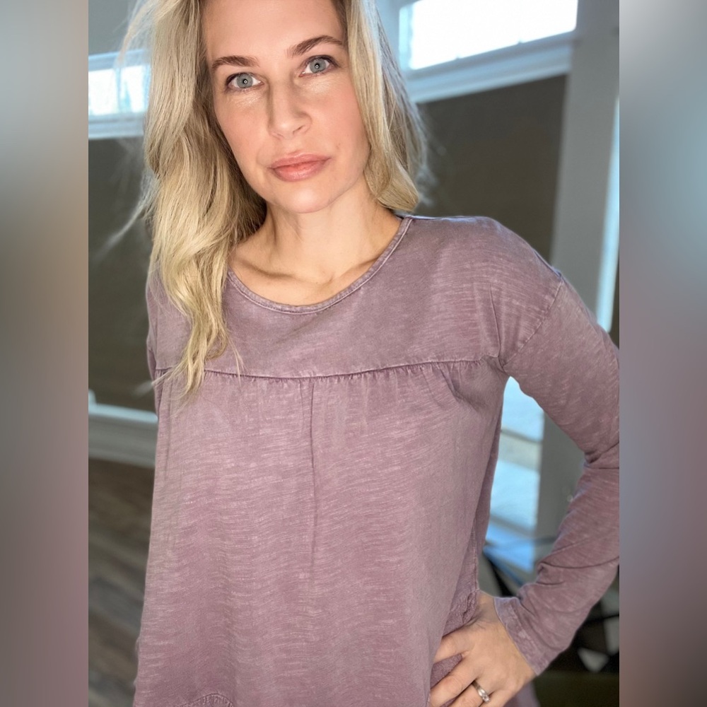 Dusty in Lilac Peplum Top - Picture 6 of 9